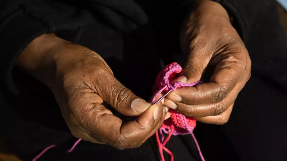 Knitting nature community group activity 